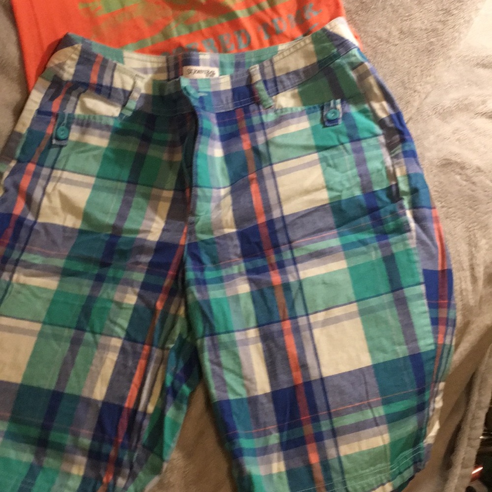 Bermuda Shorts -12